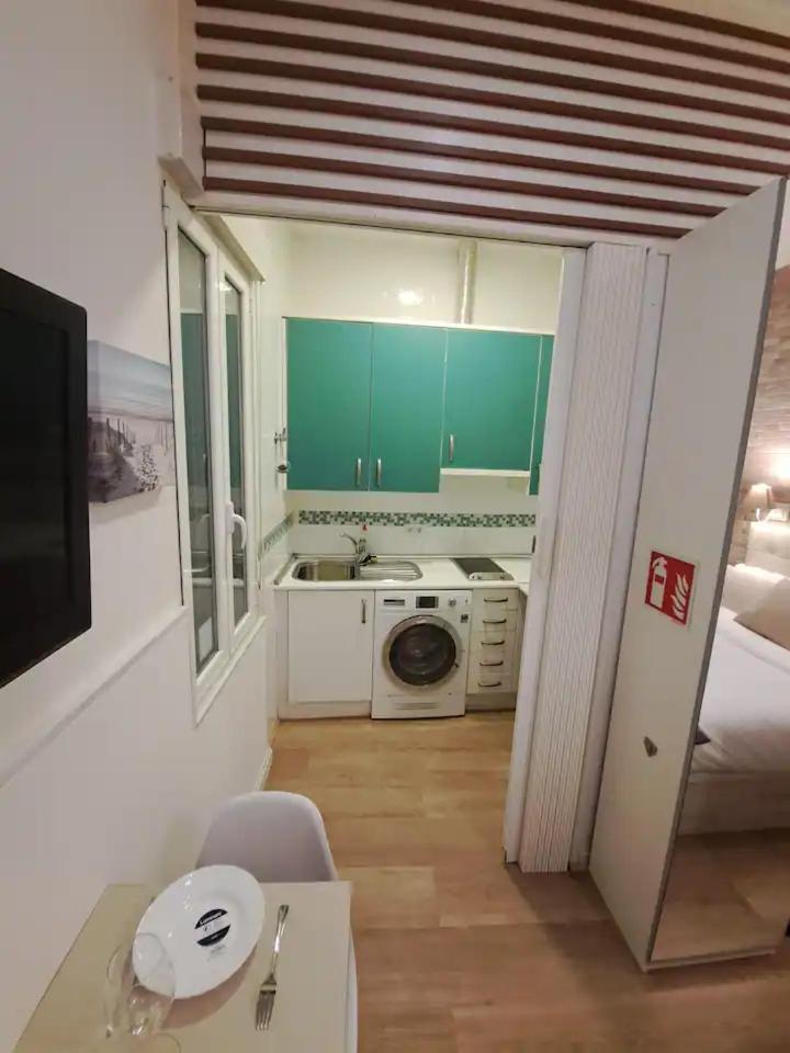 Cosy Apartamento En La Latina Madrid Exterior foto